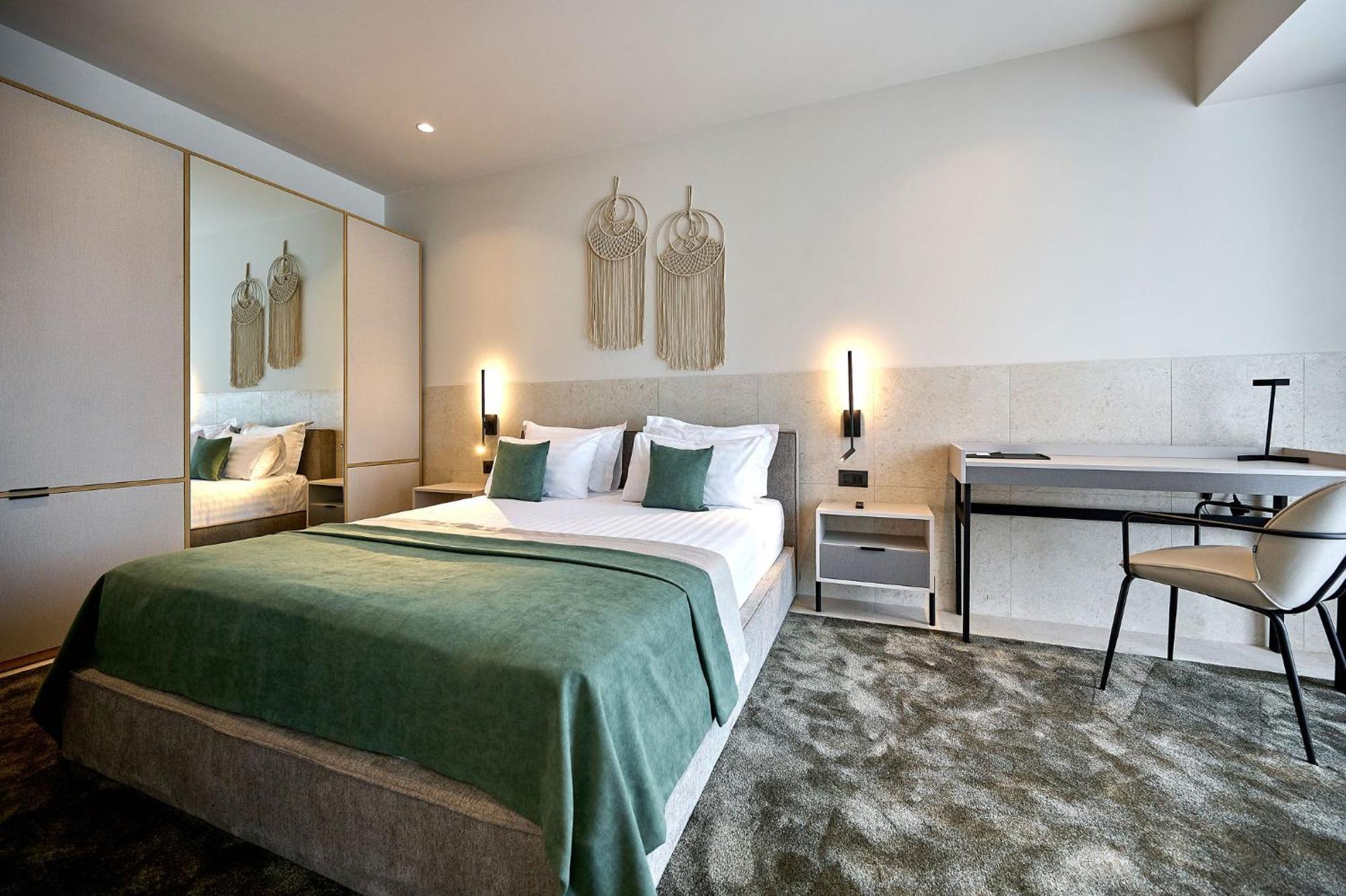Alezzi Infinity Aparthotel & Spa Нэводари Экстерьер фото